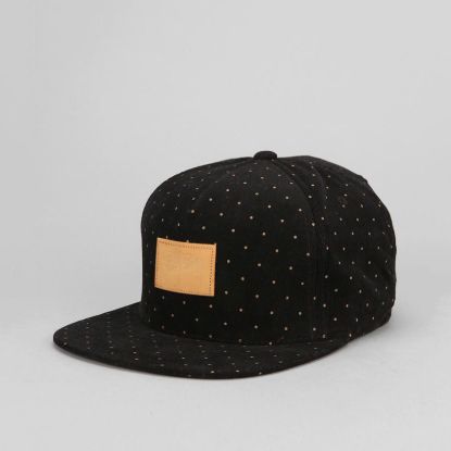 Fotografia e Obey Propaganda Hat.