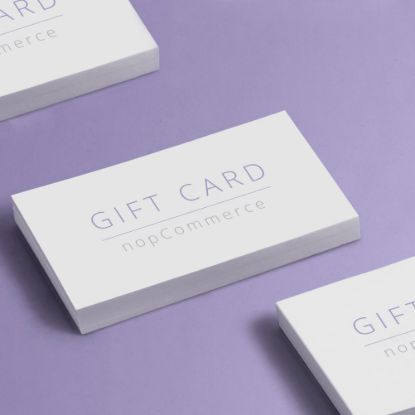 Fotografia e $50 Physical Gift Card.
